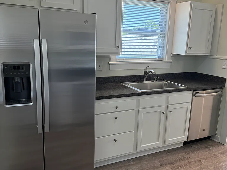 425 Cuyahoga St — Photo 3