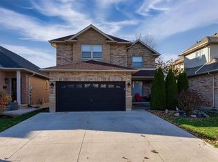 182 Eringate Dr, Hamilton, ON L8J3Z2