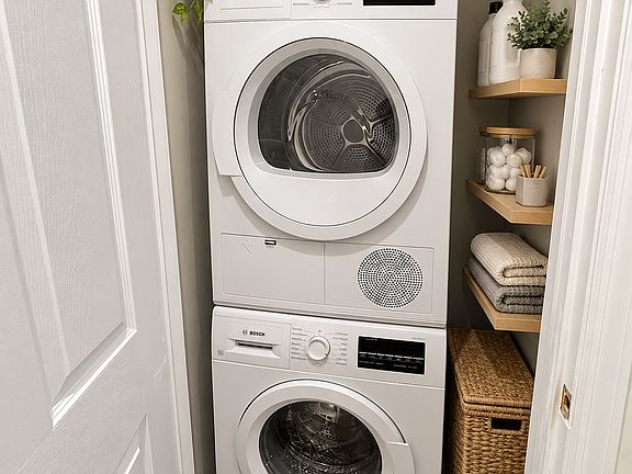 3rd image of 317 E 74th St APT 1B