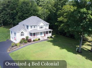 1 Mayfly Ln, Raymond, NH 03077