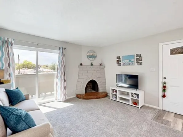 257 La Vida Nueva Del Oeste SW, Albuquerque, NM 87105