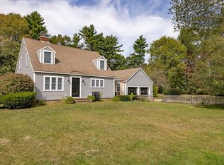49 South Rd, North Hampton, NH 03862