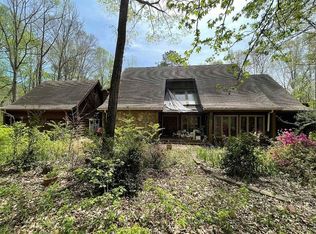 2951 Jan Dr, Douglasville, GA