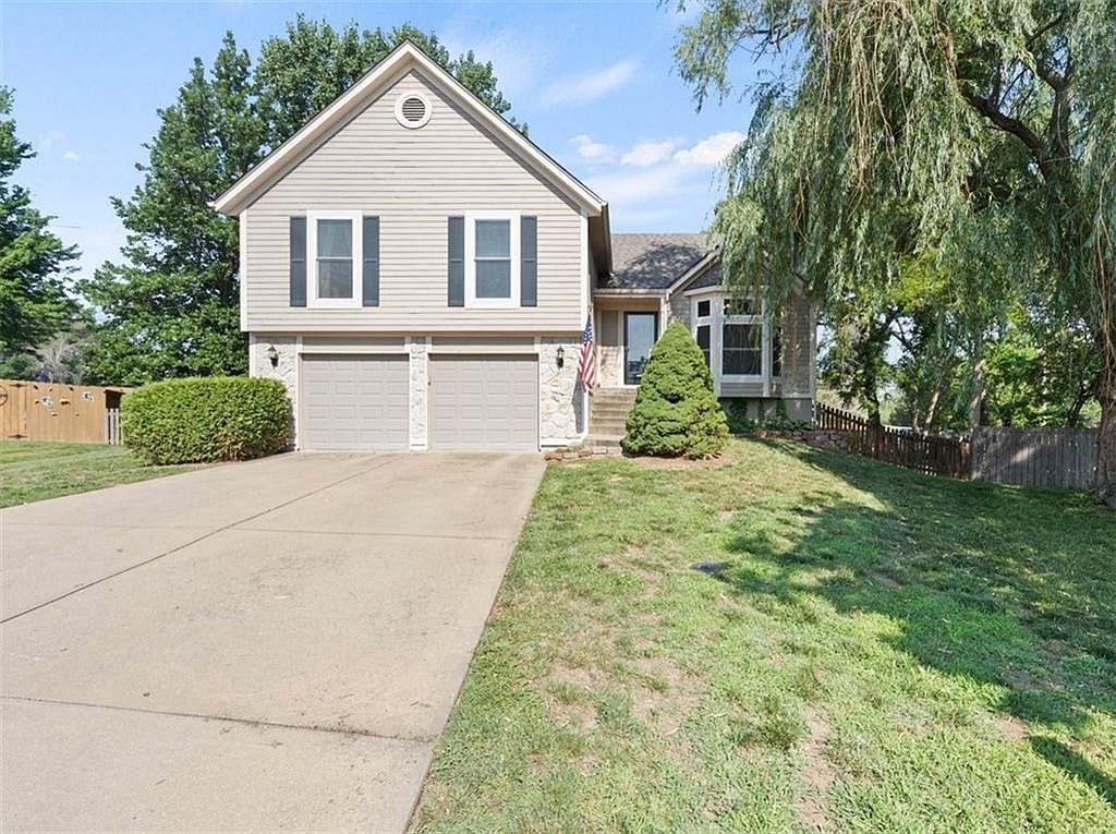 1440 N Anne Shirley Dr, Olathe, KS 66061 Zillow