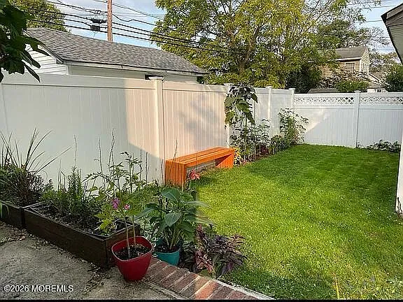 902 E St #904 — Photo 2