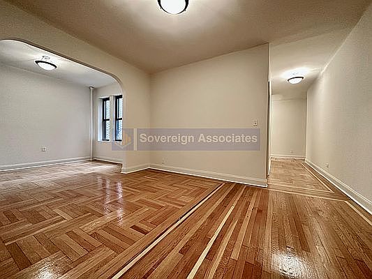 1st image of 652 W 163rd St #57A