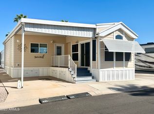 415 S Hawks Eye Dr, Apache Junction, AZ 85119