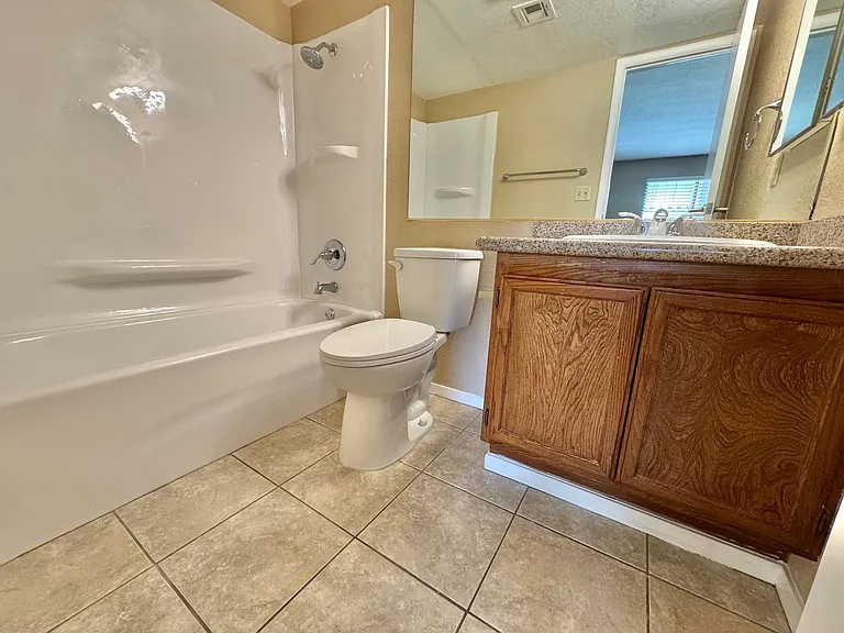 2708 Beaver Creek Ct #102 — Photo 18