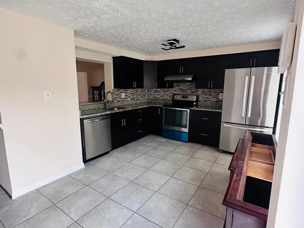 8123 Greenspring Valley Rd, Owings Mills, MD 21117