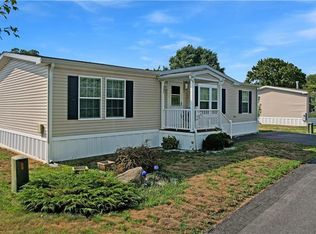 135 Lewis Farm Rd, East Greenwich, RI 02818