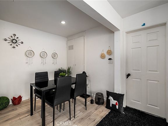 4th image of 3088 Panorama Rd APT D