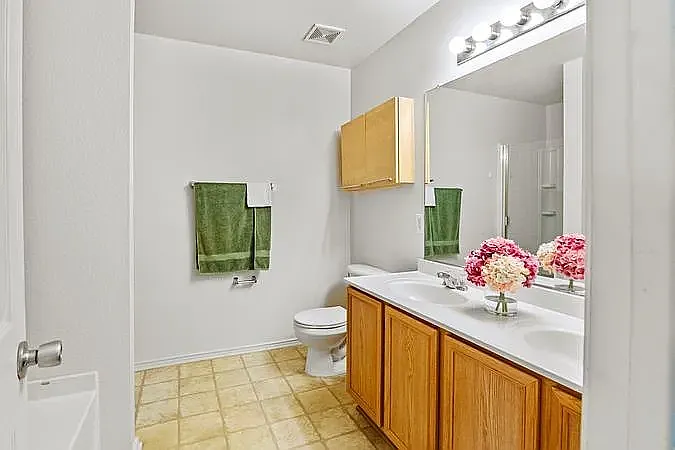 1445 Water Lily Dr — Photo 13