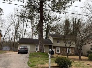 5658 Saint Thomas Dr, Lithonia, GA 30058