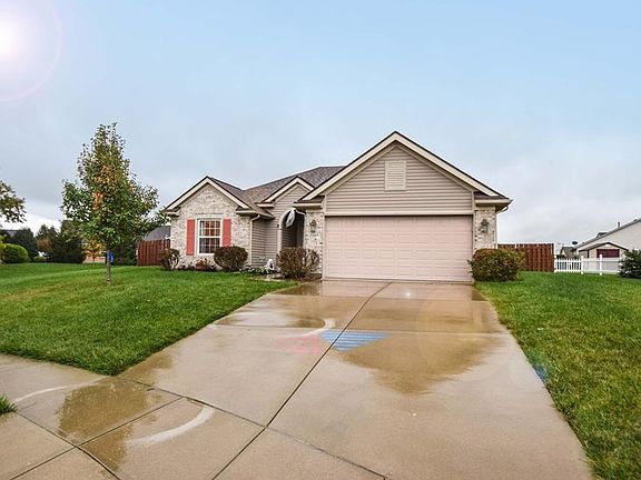 3rd image of 2109 Fawn Ct