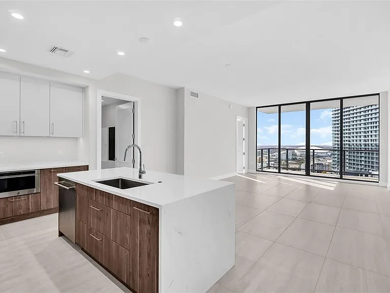 275 1st Ave S #2807 — Photo 6