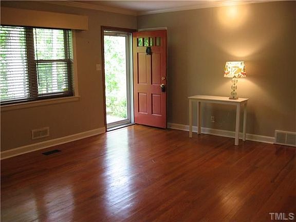 3rd image of 5000 Dresden Dr