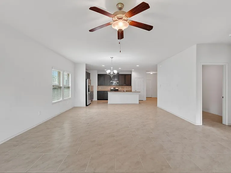 138 Meadow Grove Dr — Photo 23
