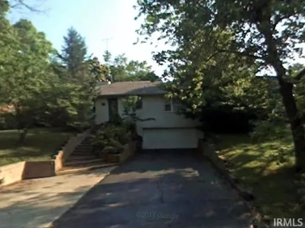 816 Elmwood Dr, West Lafayette, IN 47906