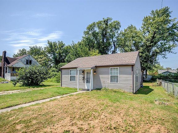3rd image of 837 N 76th St