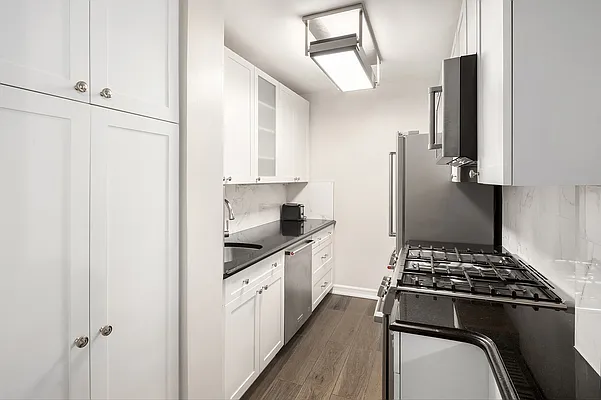 Sold by Modlin Group | media 16