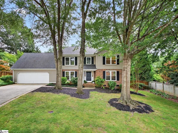 103 W Shallowstone Rd, Greer, SC 29650