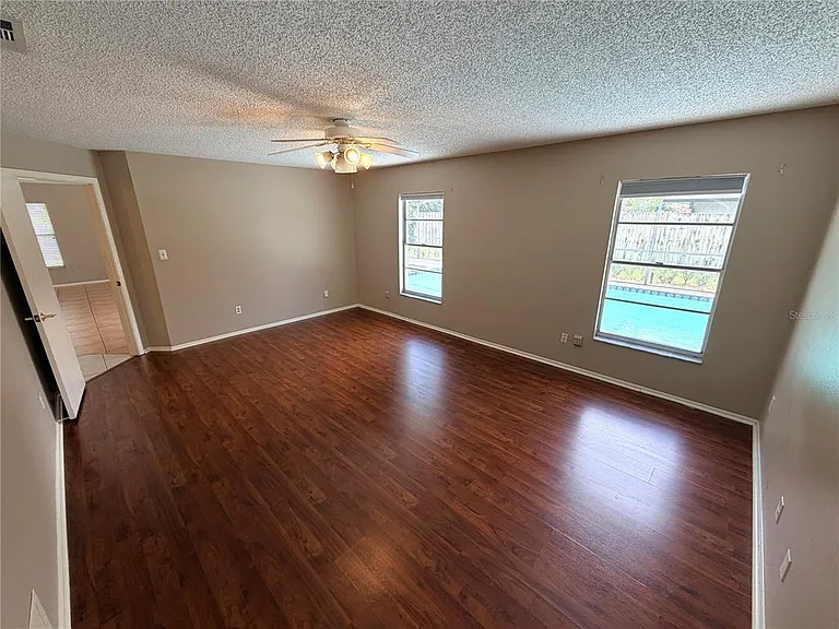 309 Buttonwood Dr — Photo 21