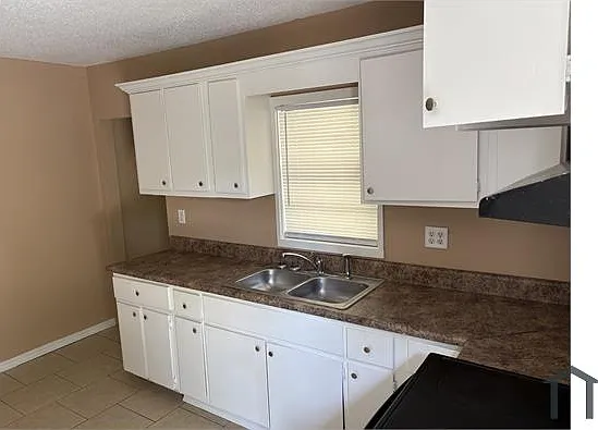 2 bed, 1100 sqft, $1,200 — Photo 1
