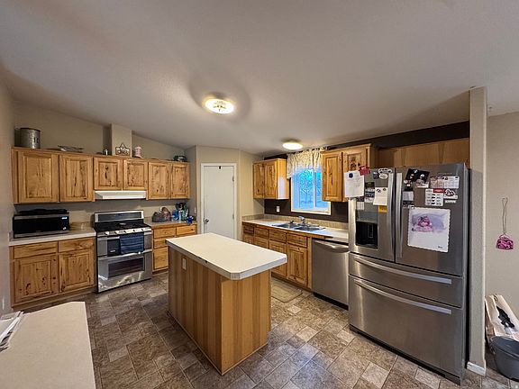 2nd image of 70 W 100 N