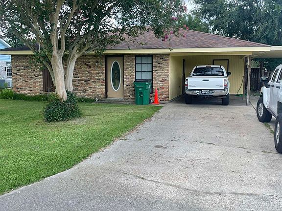4th image of 1139 W Camellia Dr
