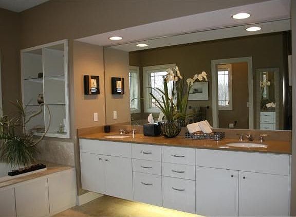 5th image of 4670 McDonald Drive Pl N