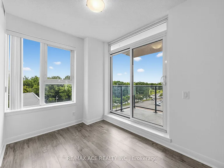 25 Town Centre Ct #808 — Photo 14