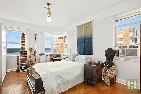 Sold by Halstead Real Estate | media 30