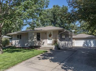 235 Northview Dr, Waukee, IA 50263