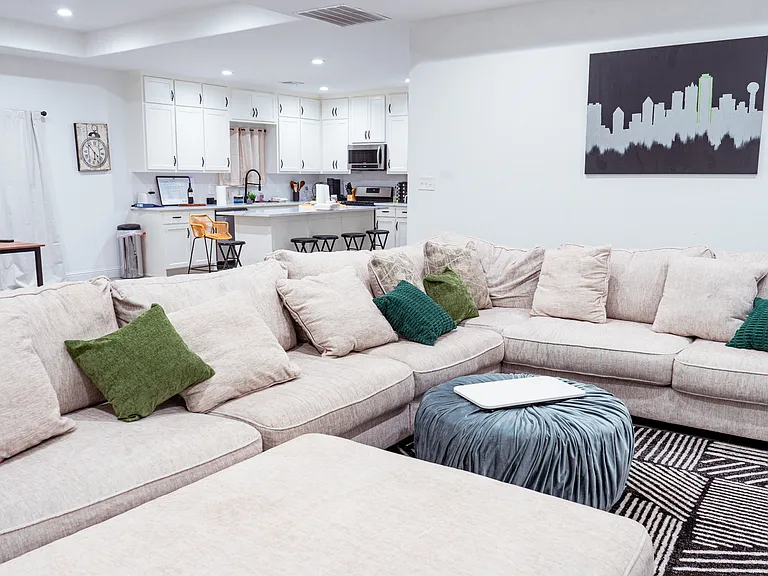4943 Bernal Dr — Photo 7