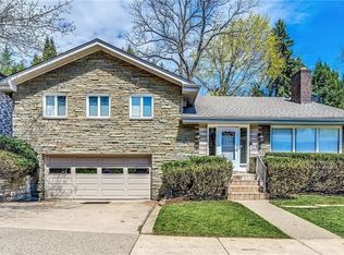 6465 Phillips Ave, Pittsburgh, PA 15217
