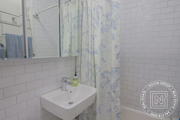 Rented by Nolita Group | media 25