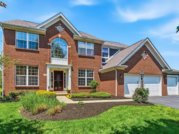 7622 Indian Springs Dr, Powell, OH 43065
