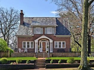 7484 Washington Ave, Saint Louis, MO