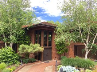 200 Camelot Dr, Huntington, WV 25701