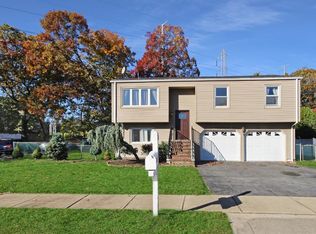 1 Patricia Ave, Edison, NJ 08837