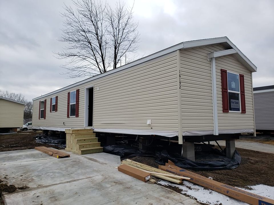 1st image of 38000 Le Chateau Blvd #209