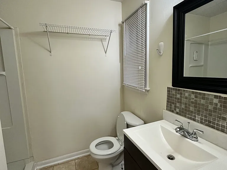 1009 Carlton Ave #C — Photo 13