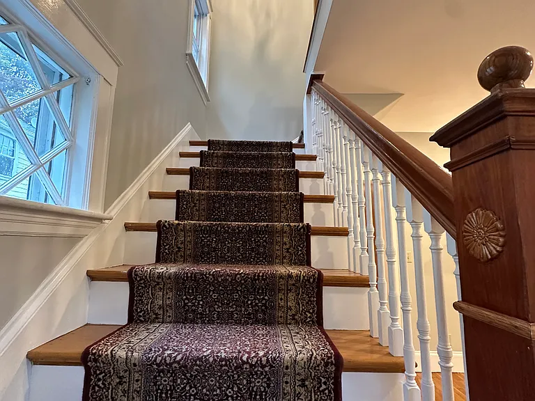 492 Lowell Ave — Photo 8