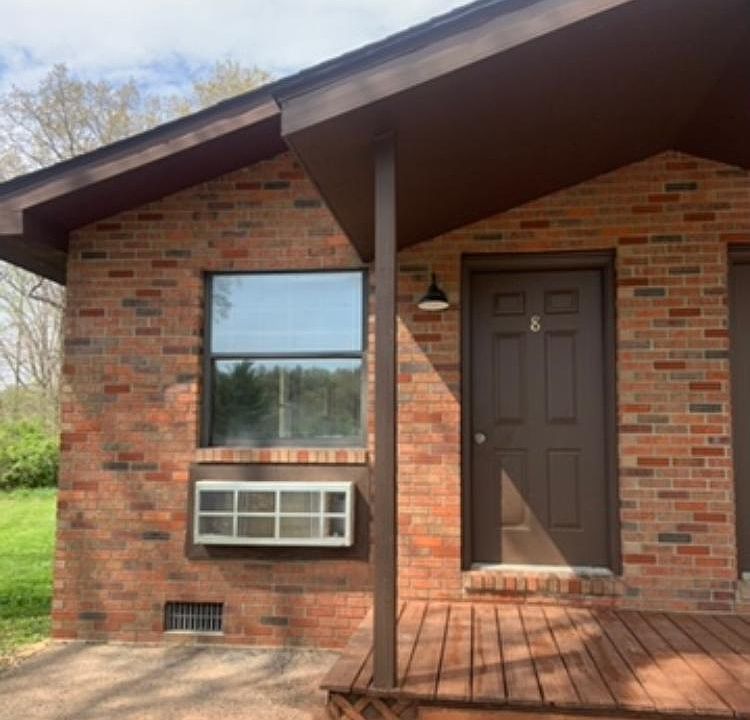 1st image of 300 Crique Side Dr #8