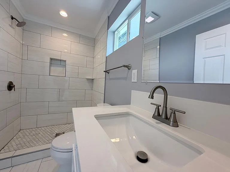 137 Commonwealth Ave — Photo 12