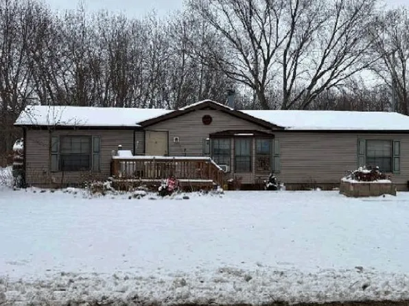 10537 Byron Rd, Byron, MI 48418