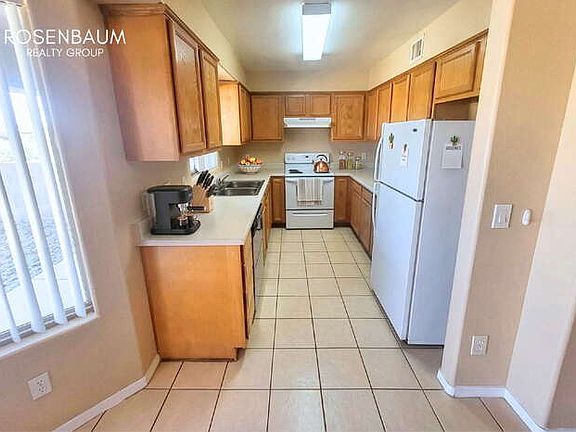 3rd image of 15547 S Moon Valley Rd #2