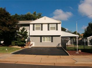 95 Tammy Pl, Iselin, NJ 08830
