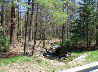 742 Peenpack Trl, Sparrowbush, NY 12780