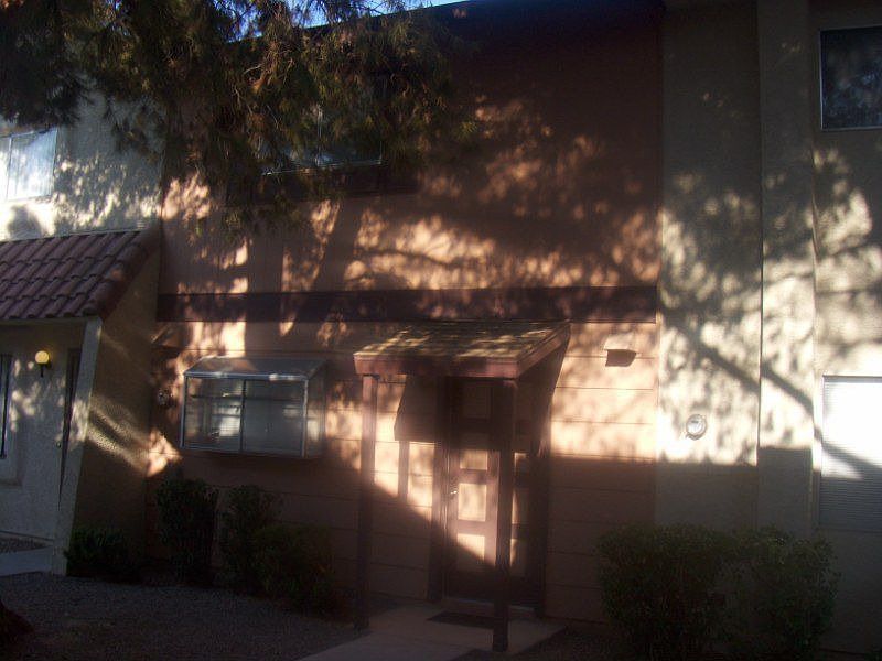 2nd image of 890 Rhinegold Way